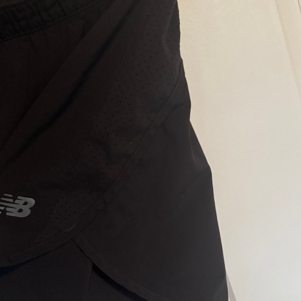New Balance Women's Black 5” Running Shorts - Picture 3 of 6